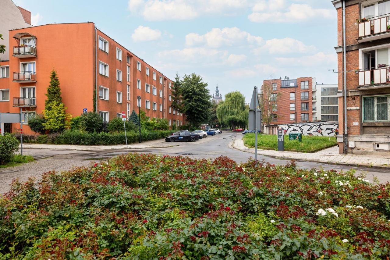 Beautiful One Bedroom Apartment Zamkowa By Rent Like Home Gdańsk Eksteriør billede